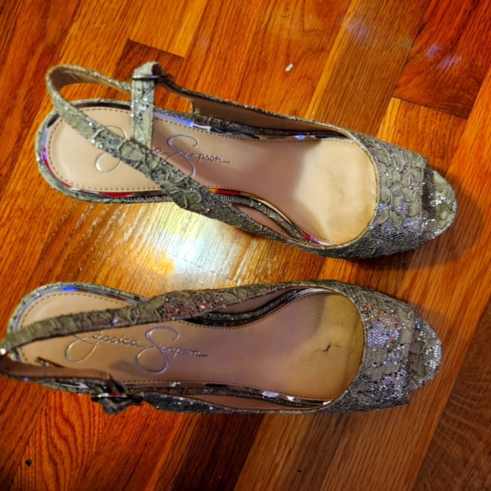 Jessica Simpson heels - Picture 2 of 6